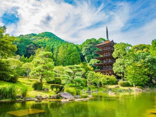 EXPLORE CHARMING CHUGOKU